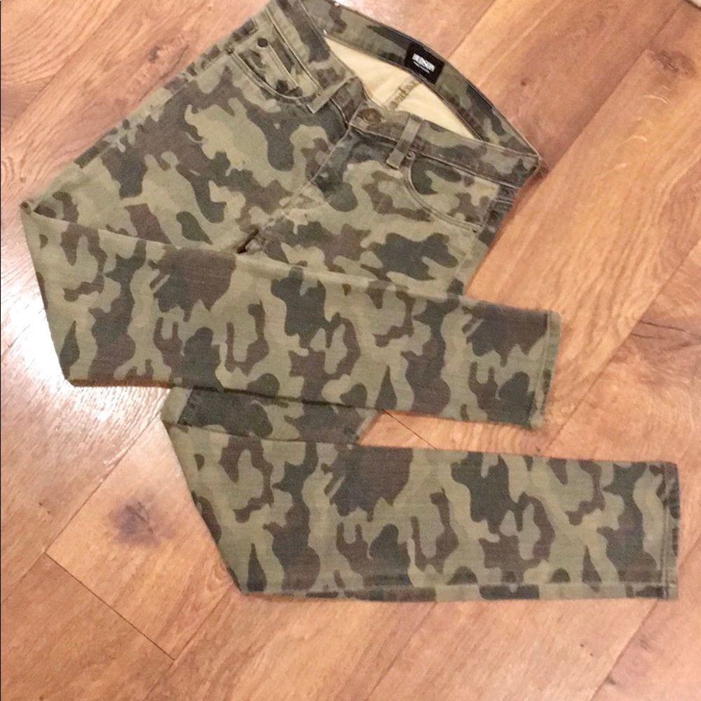 NWOT HUDSON KRISTA LOW RISE SKINNY JEANS